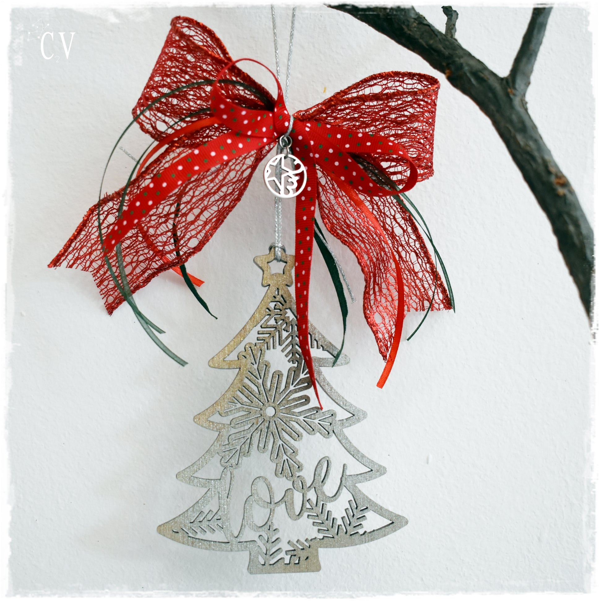 Woodn Lacer'Cut Tree Ornament